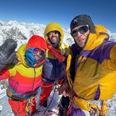 Nella foto da lui stesso scattata, Hervé Barmasse, Felix Berg e Adam Bielecki in vetta