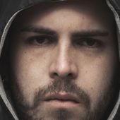Latino ritorna sulla scena con il nuovo singolo 'Ti amo Ti odio'