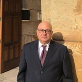 Il professor Claudio Montesano