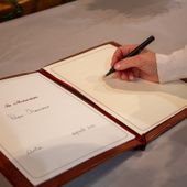 Aperto il Registro delle condoglianze a Palazzo regionale  per la morte di Papa Francesco