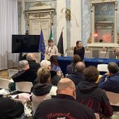 Un momento della riunione di ieri in Municipio