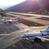 Dipendenti aeroporto 'Corrado Gex' da due mesi senza stipendio