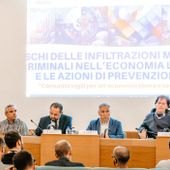 La lezione antimafia ad Aosta: 'Prevenire per non cedere al ricatto' La lezione antimafia ad Aosta: 'Prevenire per non cedere al ricatto'
