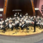 A Nus una scommessa vinta: il nuovo Auditorium apre alla grande musica A Nus una scommessa vinta: il nuovo Auditorium apre alla grande musica