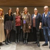 Da sn, Gabriella Greison, Silvia Lai, Sara Trova, Roberta Balbis, Laura Pia Lodi, Fabio Bolzoni (foto Moreno Vignolini)