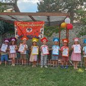 Foto di gruppo degli undici bimbi 'diplomati'  (cliccare sull'immagine per avviare la gallery)