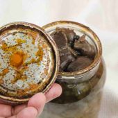 Rischio botulino, la Usl della Valle d'Aosta intensifica i controlli in mense e sagre Rischio botulino, la Usl della Valle d'Aosta intensifica i controlli in mense e sagre