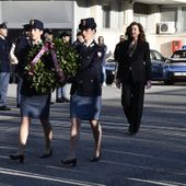 La dirigente di polizia Angela Cannavale durante la cerimonia d'insediamento (cliccare l'immagine per avviare la mini gallery) La dirigente di polizia Angela Cannavale durante la cerimonia d'insediamento (cliccare l'immagine per avviare la mini gallery)