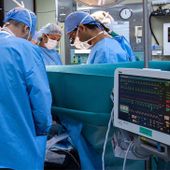 Al 'Parini' i primi impianti di valvole cardiache a torace chiuso VIDEO