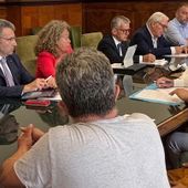 Al centro Monica Pirovano e Luigi Bertschy durante la riunione al ministero delle Imprese Al centro Monica Pirovano e Luigi Bertschy durante la riunione al ministero delle Imprese