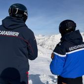 Pattuglie di sciatori italo-francesi a La Thuile–La Rosière Pattuglie di sciatori italo-francesi a La Thuile–La Rosière