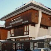 Valtournenche, dopo una curiosa controversia il Comune vende l'ex Cinema des Guides
