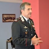 Il Generale Di Stasio saluta i carabinieri del Comando di Aosta