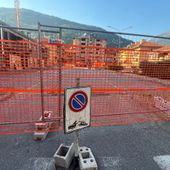 Aosta, al quartiere Cogne si cancellano i posteggi ma ci sono 340 garages inutilizzati