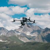 Droni e IA sorvegliano il Monte Bianco, test di sicurezza per il traforo Droni e IA sorvegliano il Monte Bianco, test di sicurezza per il traforo