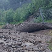 Frane, finestra di passaggio veicoli sulla strada regionale per Cogne