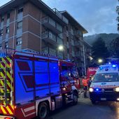 Aosta; incendio in via Petigat, sono tre gli alloggi dichiarati inagibili