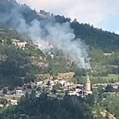 Incendio boschivo sopra Gignod