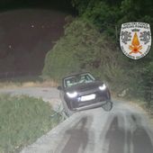 Aosta, fuoristrada...finito fuori strada recuperato dai Vigili del fuoco Aosta, fuoristrada...finito fuori strada recuperato dai Vigili del fuoco