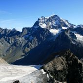 Scialpinista 34enne muore travolto da una valanga sul Grand-Combin