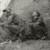 Robert Capa e Gerda Taro, un amore unito dalla fotografia