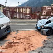 Aosta; auto contro furgone, feriti i conducenti