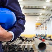 Perito Industriale, una laurea che permette un accesso immediato al mondo del lavoro Perito Industriale, una laurea che permette un accesso immediato al mondo del lavoro
