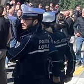 Spray antiaggressione per gli agenti della Polizia locale di Quart