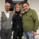 Da sn Claudio Albertinelli segretario generale Savt; Katia Laurent (neo eletta segretaria di categoria); Alessandro Parrella (segretario di categoria uscente)