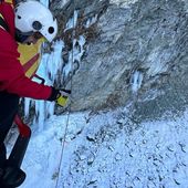 Valanga travolge cascatisti in Valnontey; un ferito
