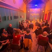 'Tre gatti e un ragazzo': a Plus di Aosta il nuovo libro di Pierluigi Vuillermin