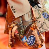 Collezione Louis Vuitton primavera-estate 2024; un gioco di linee e geometrie