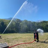 St-Pierre, Vigili del fuoco volontari in esercitazione con le nuove prese idriche del Cmf  Brean-Torrette