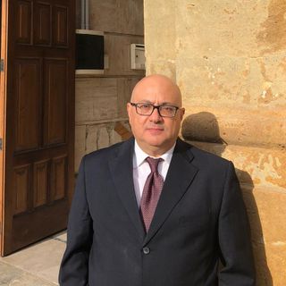 Il professor Claudio Montesano