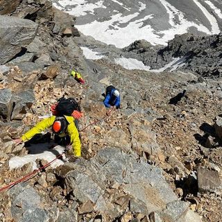 Recuperati alpinisti bloccati dalla stanchezza sul Granpa