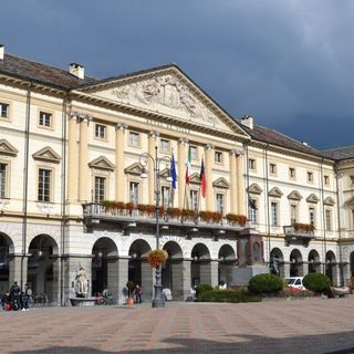Aosta, approvato bilancio 'a scalare': dagli oltre 85 mln per il 2024 ai 60 del 2026