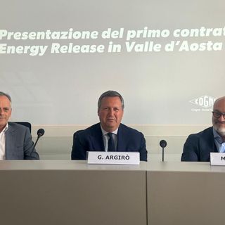 Giuseppe Argirò (al centro) durante un evento del FAI