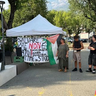 Aosta, una quarantina di persone al presidio per Fakir, 'Chiediamo verità e giustizia'