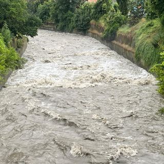 Il torrente Buthier questa mattina alle ore 10 ad Aosta