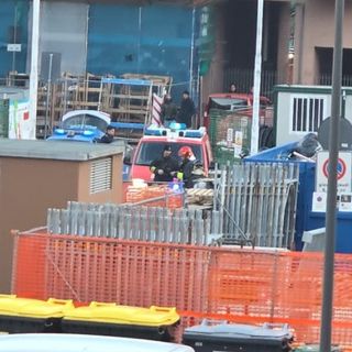Forze dell'ordine e Vigili del fuoco nel cantiere del Pinqua