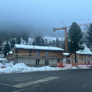 Blitz dei 'carabinieri del lavoro' in un cantiere edile ad Ayas
