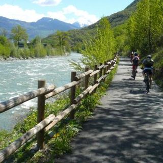 Maltempo; la Dora 'esce' dal letto in zone Chambave, Champdepraz e Montjovet