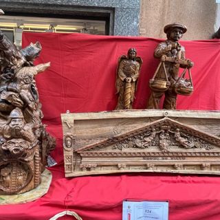 Giuseppe Crestani alla Fiera di Sant’Orso; 30 anni di legno, ricerca e libertà creativa