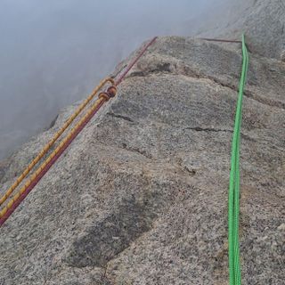 Corda dei soccorritori al Dente del Gigante