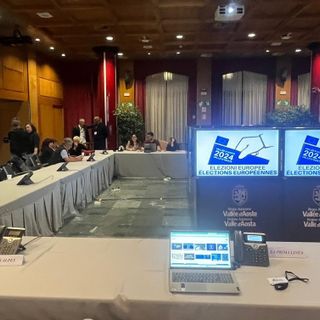 Legge elettorale: passa con 19 voti la proposta UV e si va al referendum