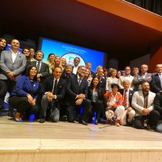 Forza Italia e Renaissance Valdôtaine, presentate le liste: 'il nostro abbraccio per scrivere la Storia ad Aosta'