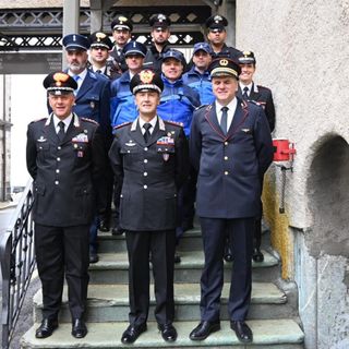 Il generale Galletta in Valle: visita ai carabinieri e incontro con i militari al confine