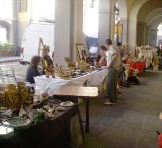 Aosta, torna domenica 8 settembre 'Le Grenier en Place'