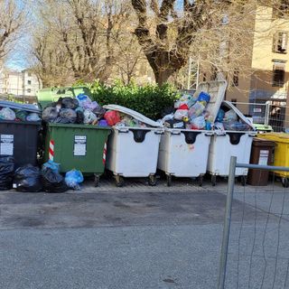 Aosta, al Quartiere Cogne è 'allarme rifiuti'