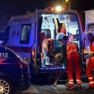 Arnad; si accascia al volante, tampona una vettura e muore